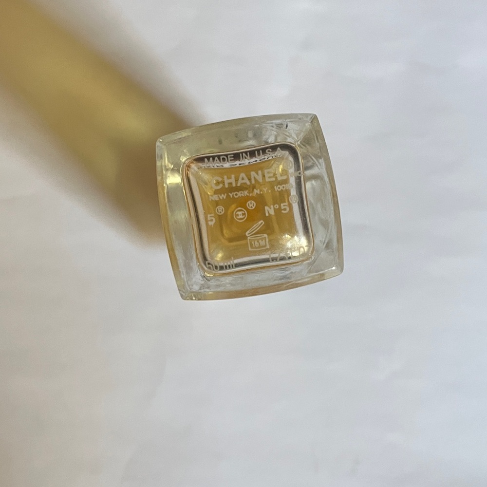 CHANEL No 5 Elixir Sensuel Sensual Fluid Body Gel 50 ml 1.7 oz - Picture 4 of 7